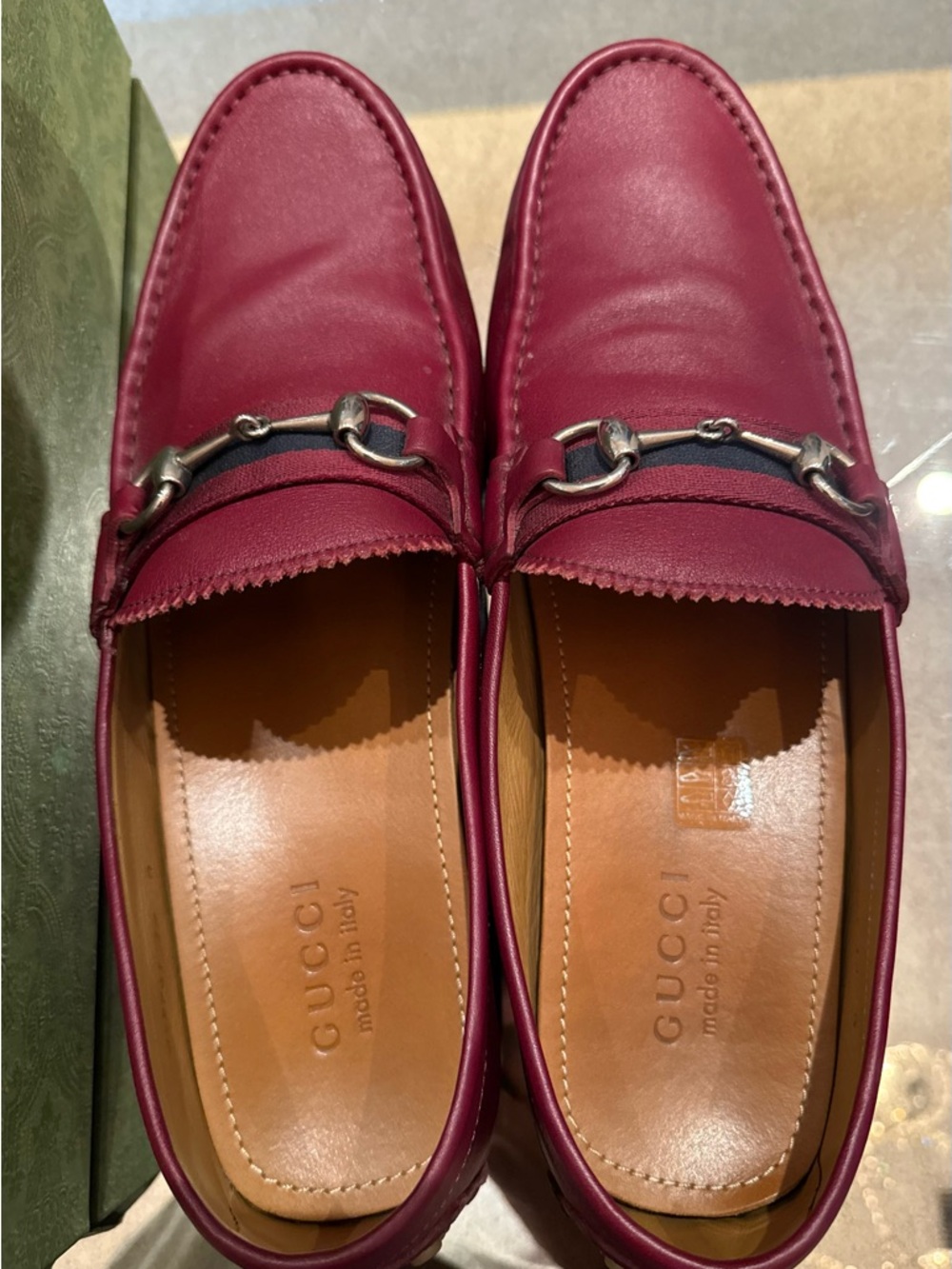 Gucci Men’s Wine Red Leather Horsebit Loafers - Picture 2 of 7